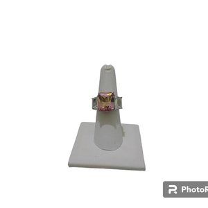 LARGE PINK WITH CLEAR SIDES QUARTZ RING